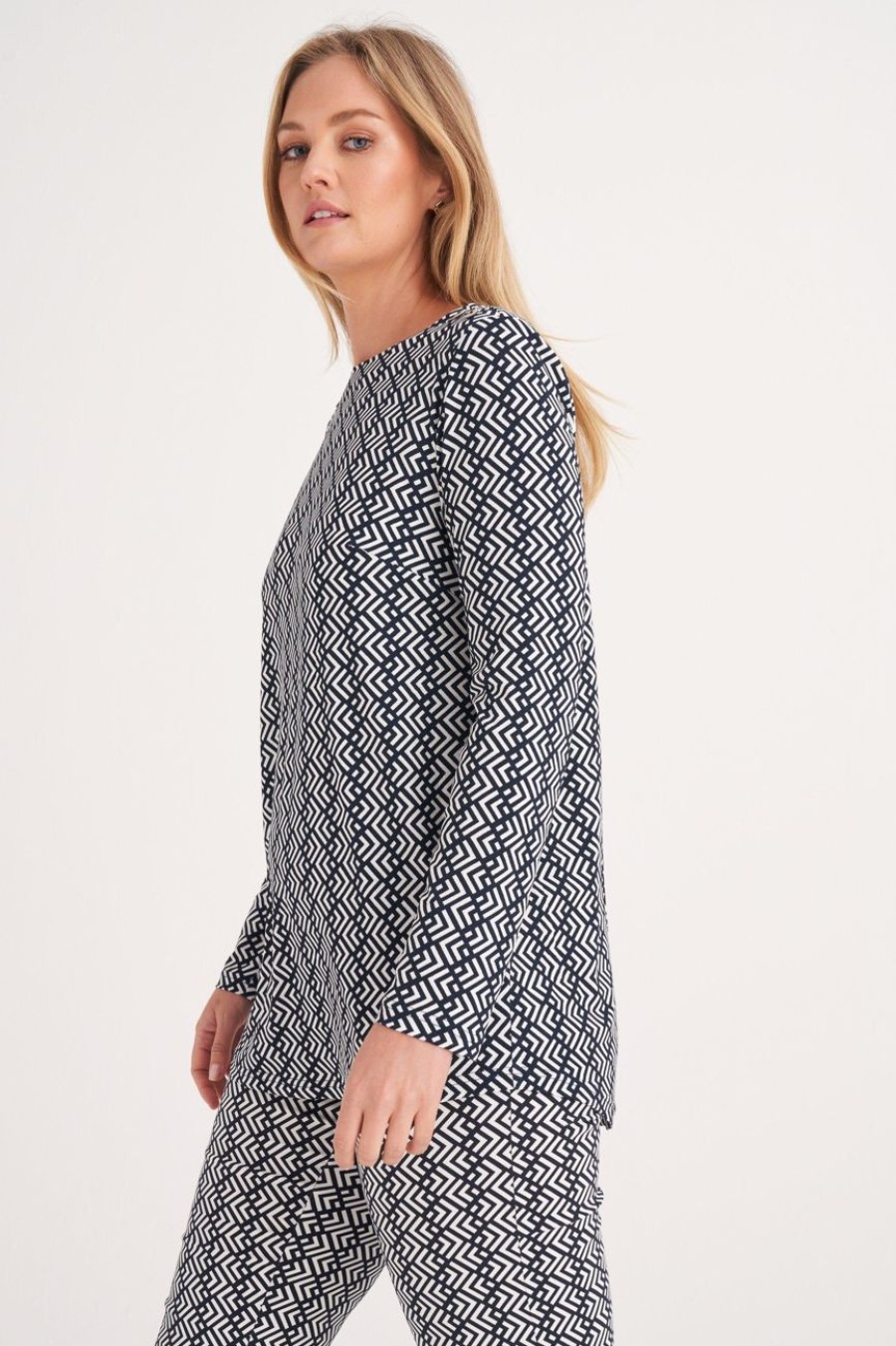 Clothing MILADYS | Geo Print Top Navy