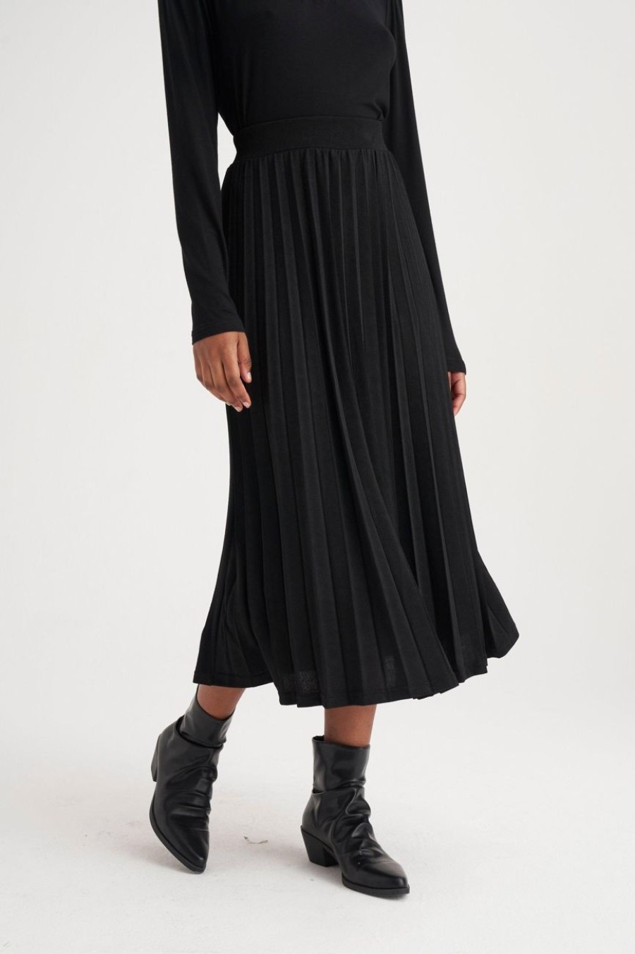 Clothing MILADYS | Pleated Skirt Black