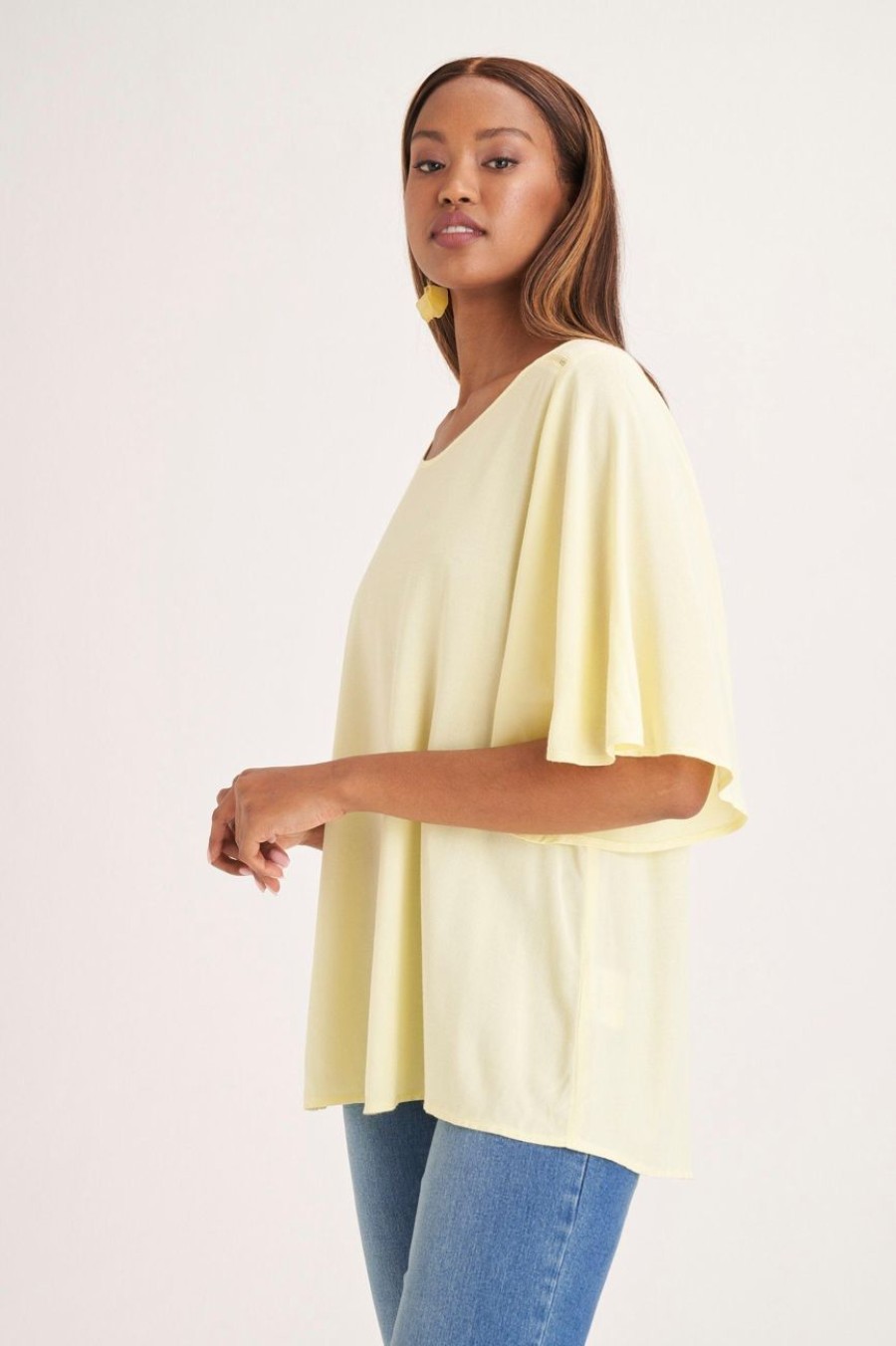 Clothing MILADYS | Boxy Top With Lace Trim Yellow Baby Yellow