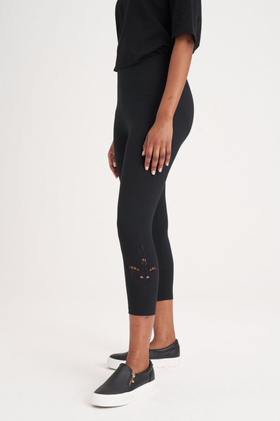 Clothing MILADYS | Cropped Leggings Black