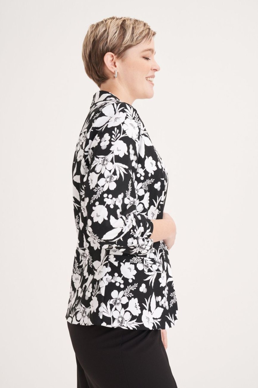 Clothing MILADYS | Monochrome Floral Blazer Multi