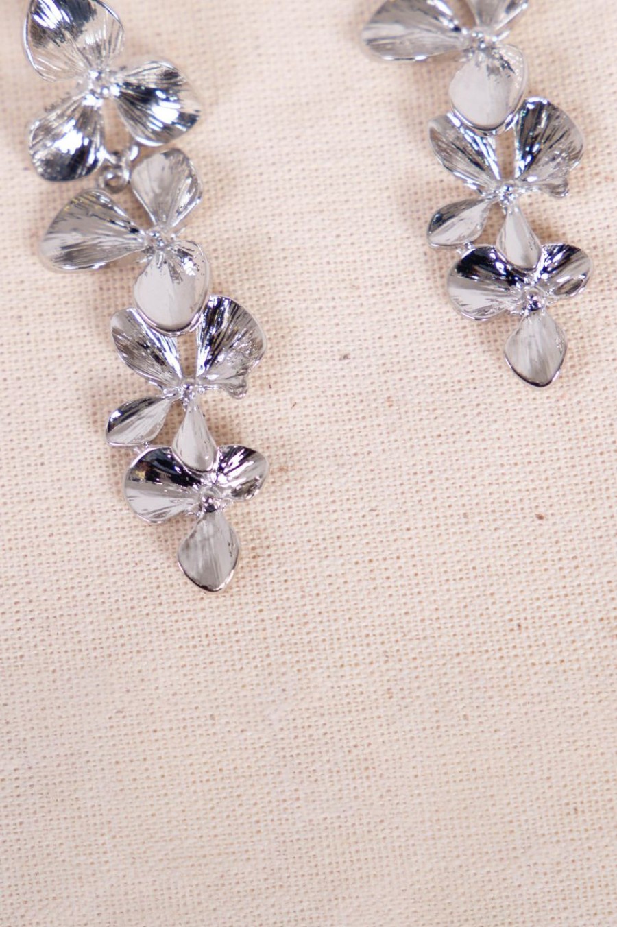 Accessories MILADYS | Floral Drop Earrings Silver