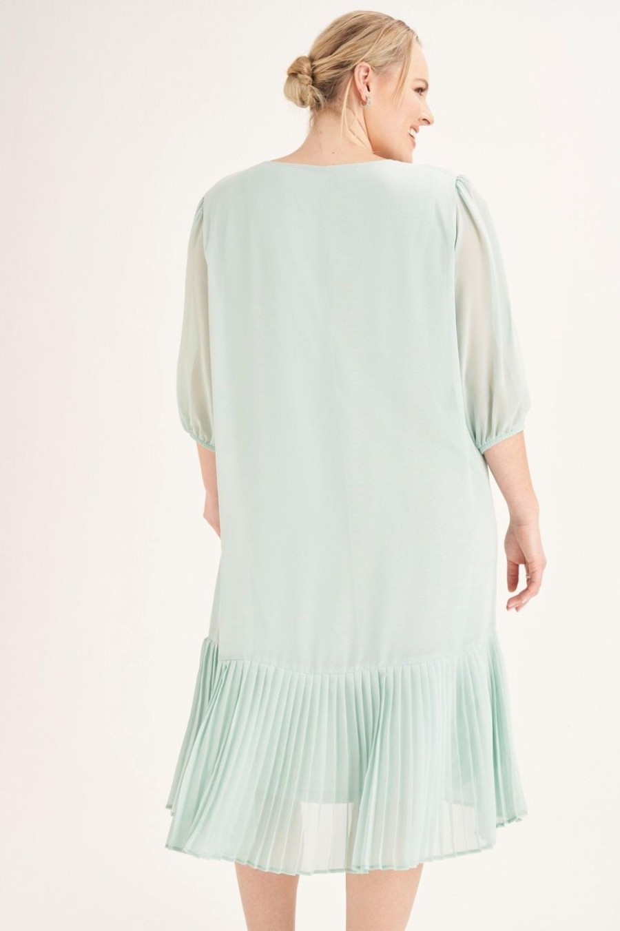 Clothing MILADYS | Pleated Shift Dress Sage