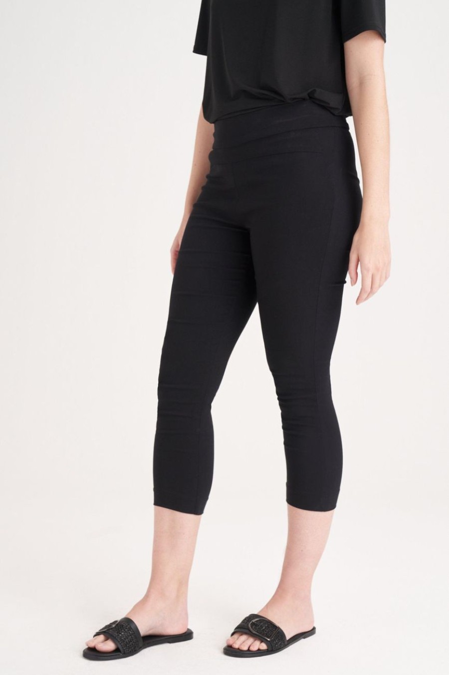 Clothing MILADYS | Slimleg Bengaline Crop Black